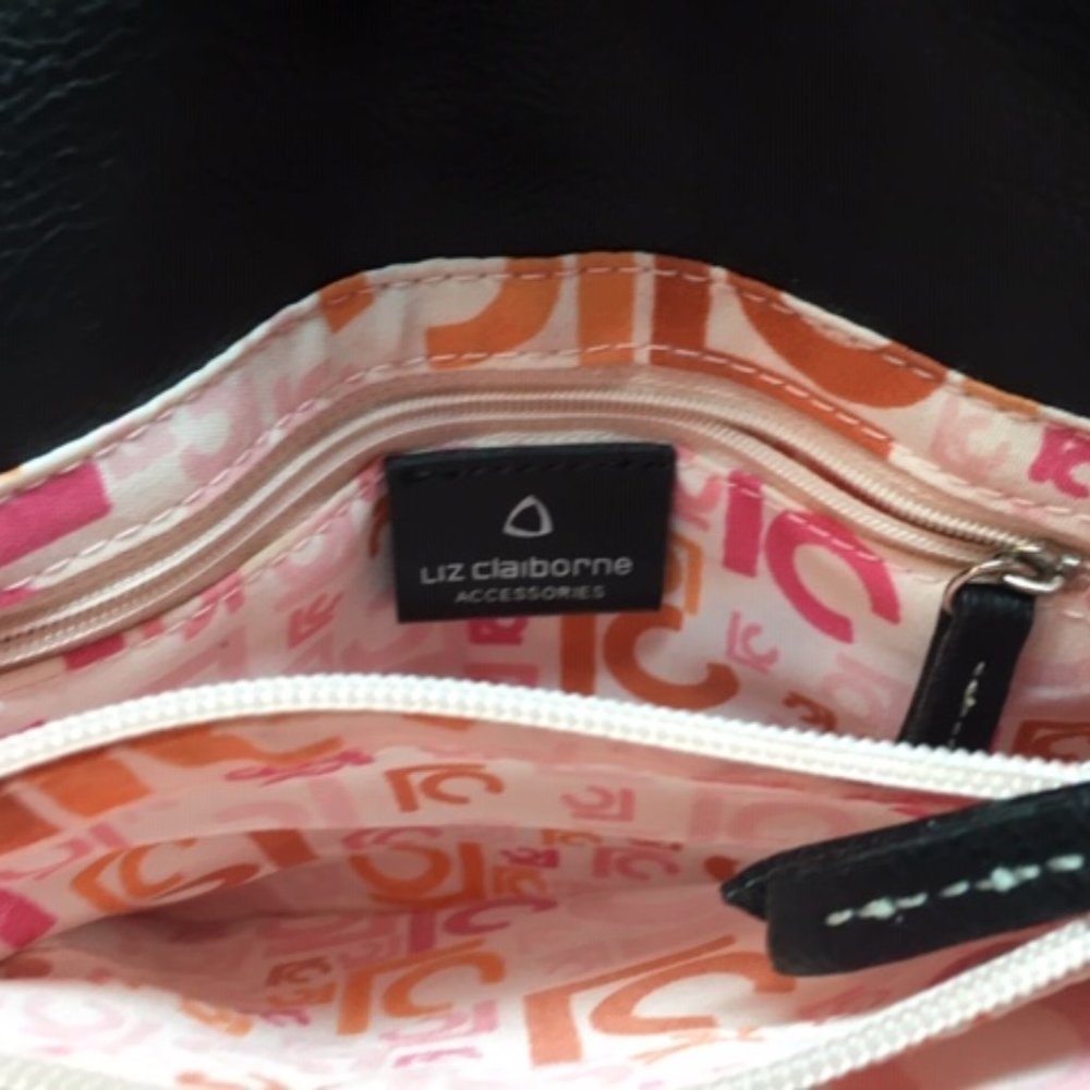 LIZ CLAIBORNE Small Black Leather Satchel Handbag 8.5x2.25x5.5 - Picture 6 of 9